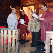 2015_vikings_bapteme_BernardF_fete_chalet_20_(Copier)